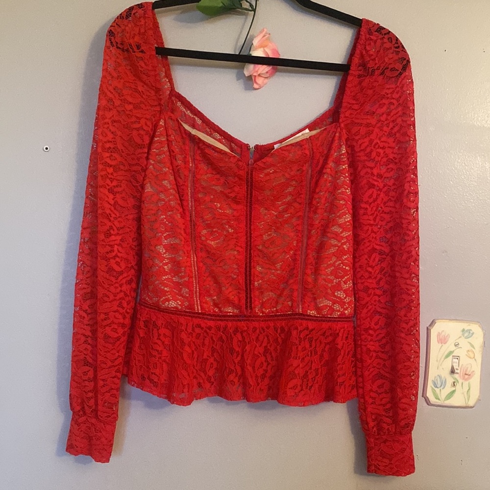 Red lace top - Picture 4 of 12